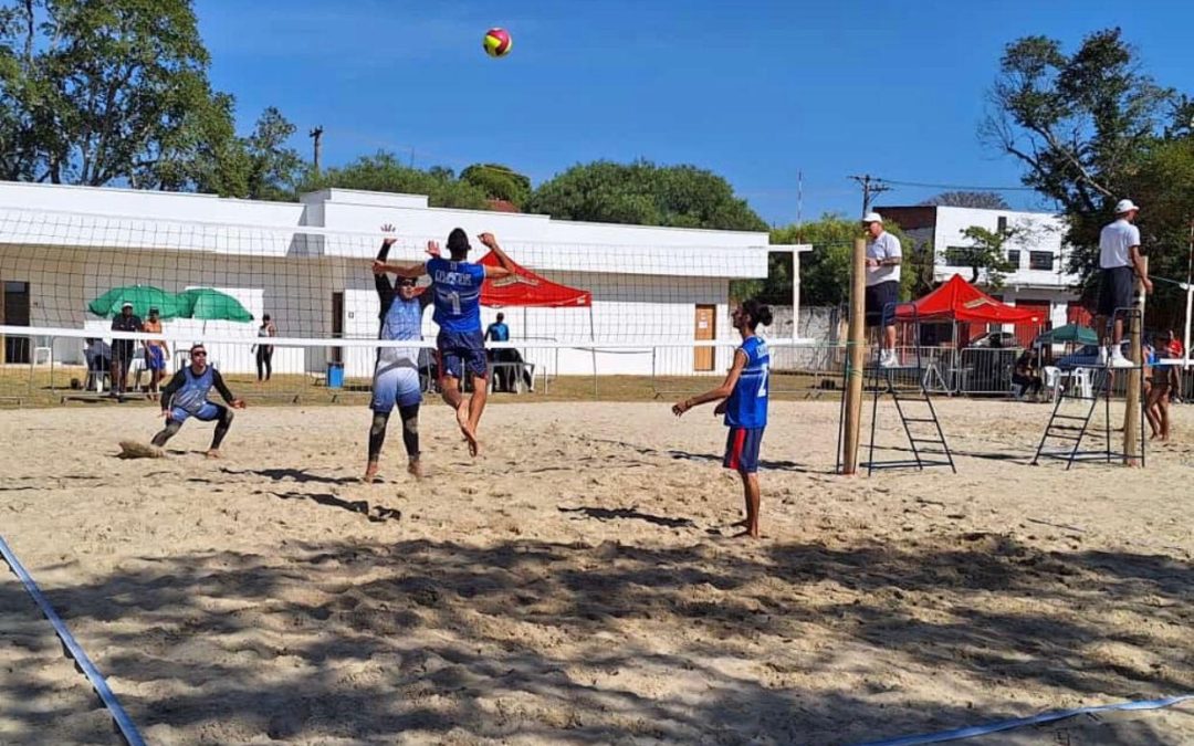 Atletas do vôlei de praia de Cajamar avançam para as semifinais dos Jogos Regionais: Um passo mais perto da vitória