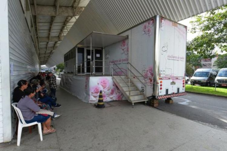 Carreta de mamografia do programa Mulheres de Peito chega a Guarulhos nesta terça-feira