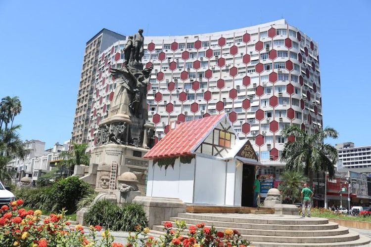 Casa do Papai Noel em Santos será inaugurada com desfile e festa