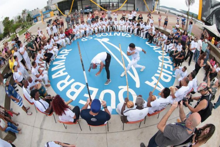 Capoeira ganha espaço exclusivo no Novo Quebra-Mar, em Santos