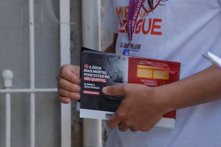 Combate à dengue: entenda o papel fundamental dos agentes de endemias