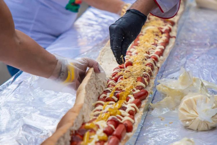 Osasco bate recordes e confirma títulos de Maior Cachorro-Quente e Maior Distribuição do Brasil